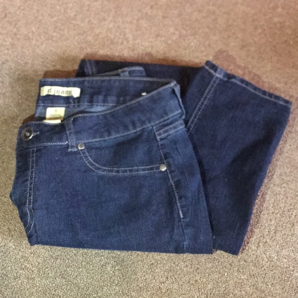 D. Jeans size 8